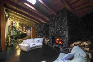 乎伊洛乎伊洛魔術山山林小屋 (Huilo Huilo Montana Magica Lodge)
